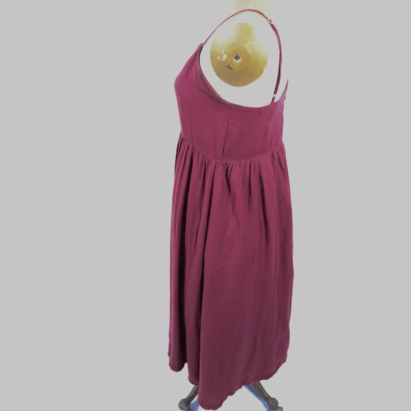 The Editor's Market: Amaya Midi Dress - Picture 3 of 8